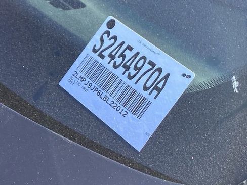 Used 2020 Lincoln Nautilus Black Label w/ Cargo Utility Package image 34