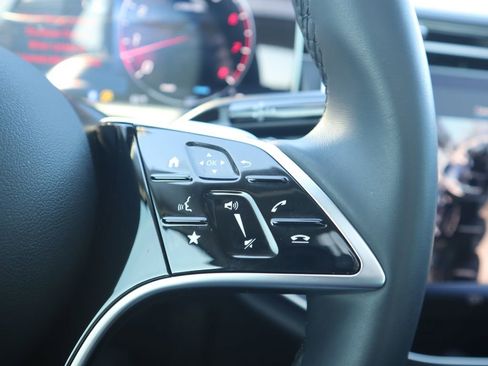 Used 2025 Mercedes-Benz E 450 4MATIC Sedan image 20