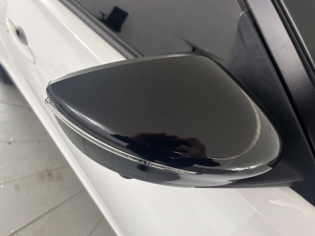 Used 2024 Nissan Kicks SR FWD image 49