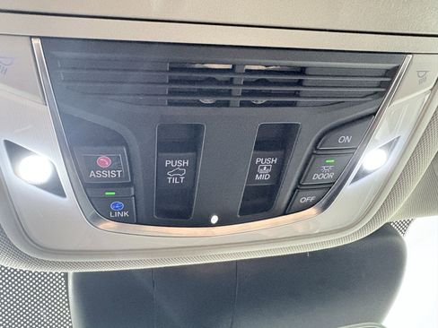 Certified 2023 Acura RDX AWD w/ Technology Package image 26