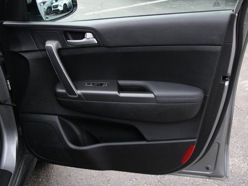 Used 2020 Kia Sportage LX w/ LX Popular Package image 29