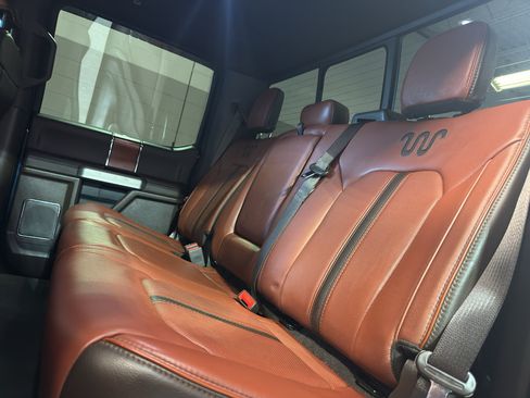 Used 2020 Ford F150 King Ranch w/ FX4 Off-Road Package AWD/4WD image 31