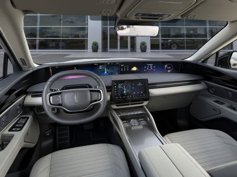 New 2026 Lincoln Nautilus Reserve image 9