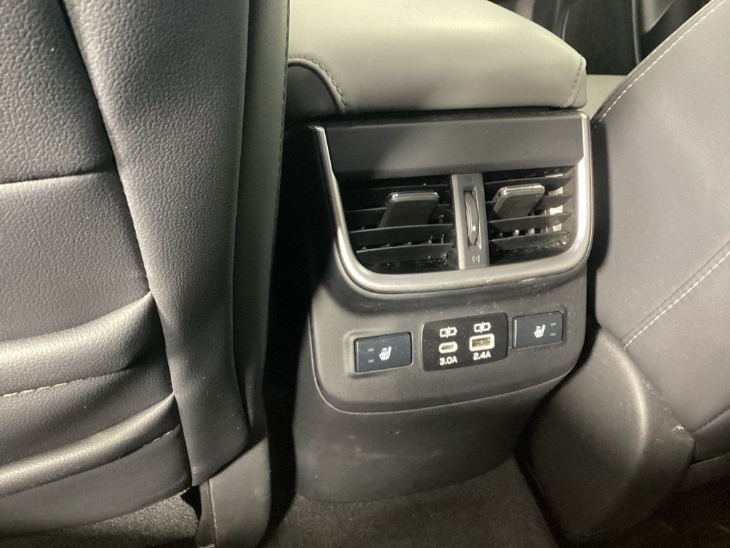 Used 2024 Subaru Outback Limited AWD/4WD image 18