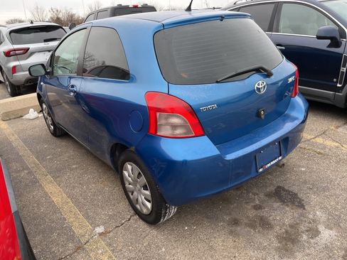 Used 2007 Toyota Yaris 2-Door Hatchback image 9