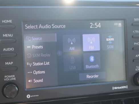 Used 2022 Toyota RAV4 LE AWD/4WD image 6