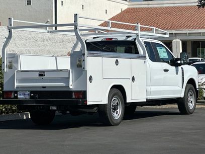 New 2025 Ford F350 XL w/ XL Chrome Package