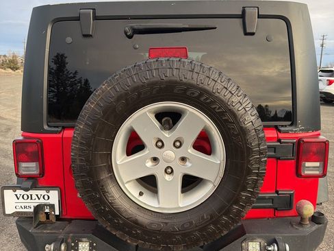 Used 2015 Jeep Wrangler Unlimited Sport w/ Quick Order Package 24S image 3