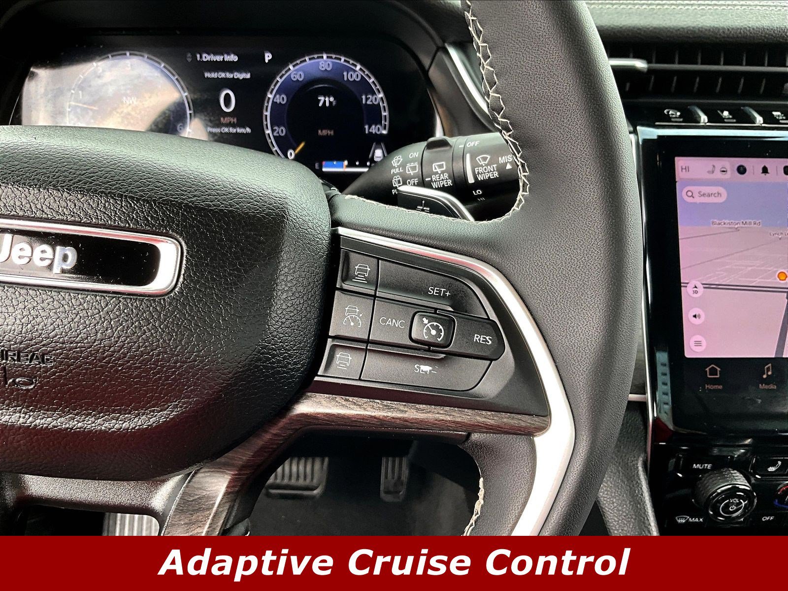 Used 2023 Jeep Grand Cherokee Limited AWD/4WD image 12