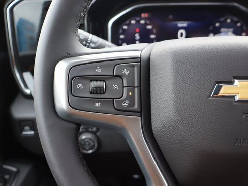 New 2026 Chevrolet Silverado 3500 LTZ w/ LTZ Convenience Package AWD/4WD image 8