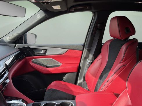 Used 2022 Acura MDX A-Spec image 12