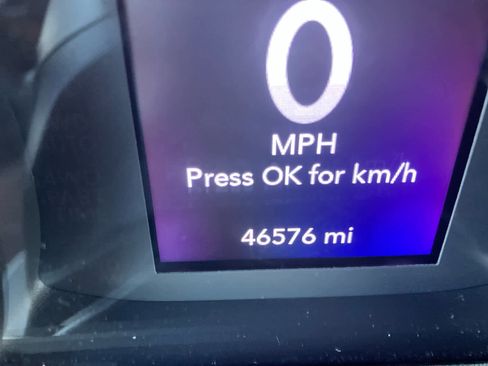 Used 2024 Jeep Wrangler Unlimited Sport image 16