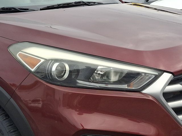 Used 2017 Hyundai Tucson SE Plus AWD/4WD image 9