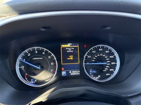 Used 2022 Subaru Ascent Limited image 31