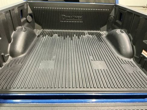 Used 2022 Ford F150 XLT w/ Equipment Group 302A High image 16