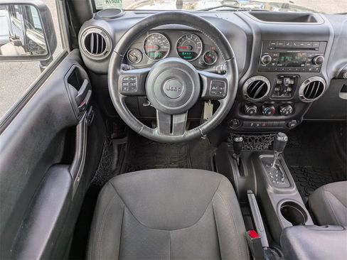 Used 2016 Jeep Wrangler Unlimited Sport w/ Quick Order Package 24S image 15