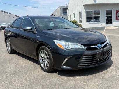 Used 2016 Toyota Camry XLE w/ Moonroof Package