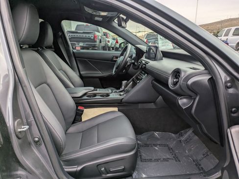 Used 2024 Lexus IS 300 AWD w/ Premium Package image 31