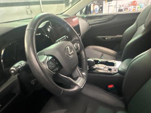Used 2025 Lexus NX 350 AWD w/ Accessory Package (Z2) image 7