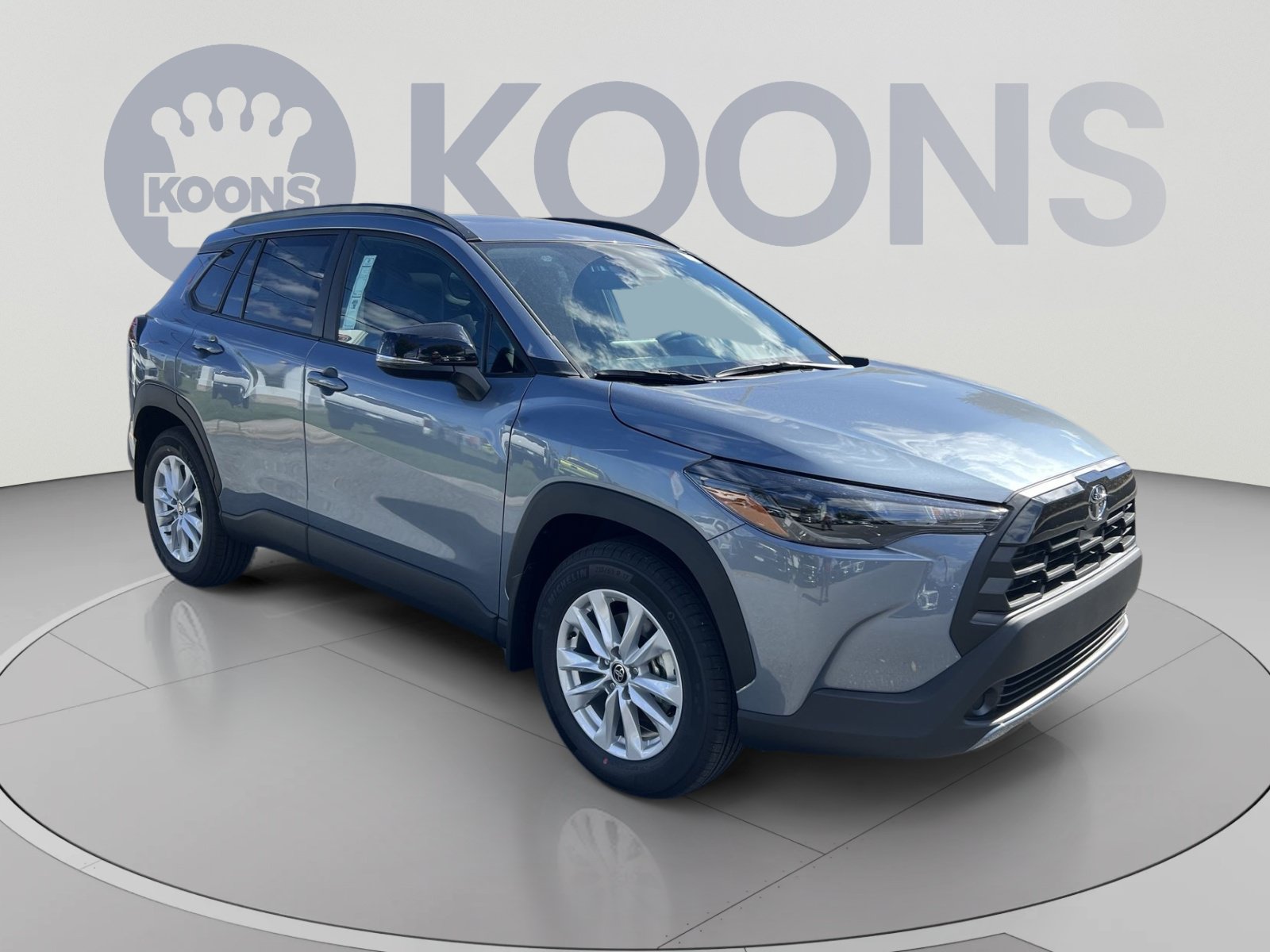 New 2026 Toyota Corolla Cross LE w/ Moonroof Package AWD/4WD image 10