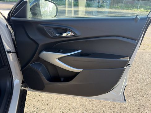 New 2026 Chevrolet Trax RS FWD image 12