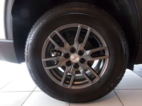 New 2025 GMC Acadia Elevation image 29