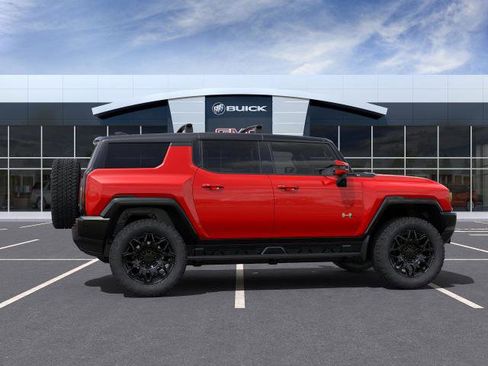 New 2025 GMC Hummer EV 2X w/ LPO, Roof Cross Rail Package image 29