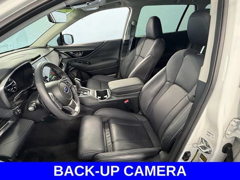 Used 2025 Subaru Outback Limited w/ Popular Package #2 AWD/4WD image 5