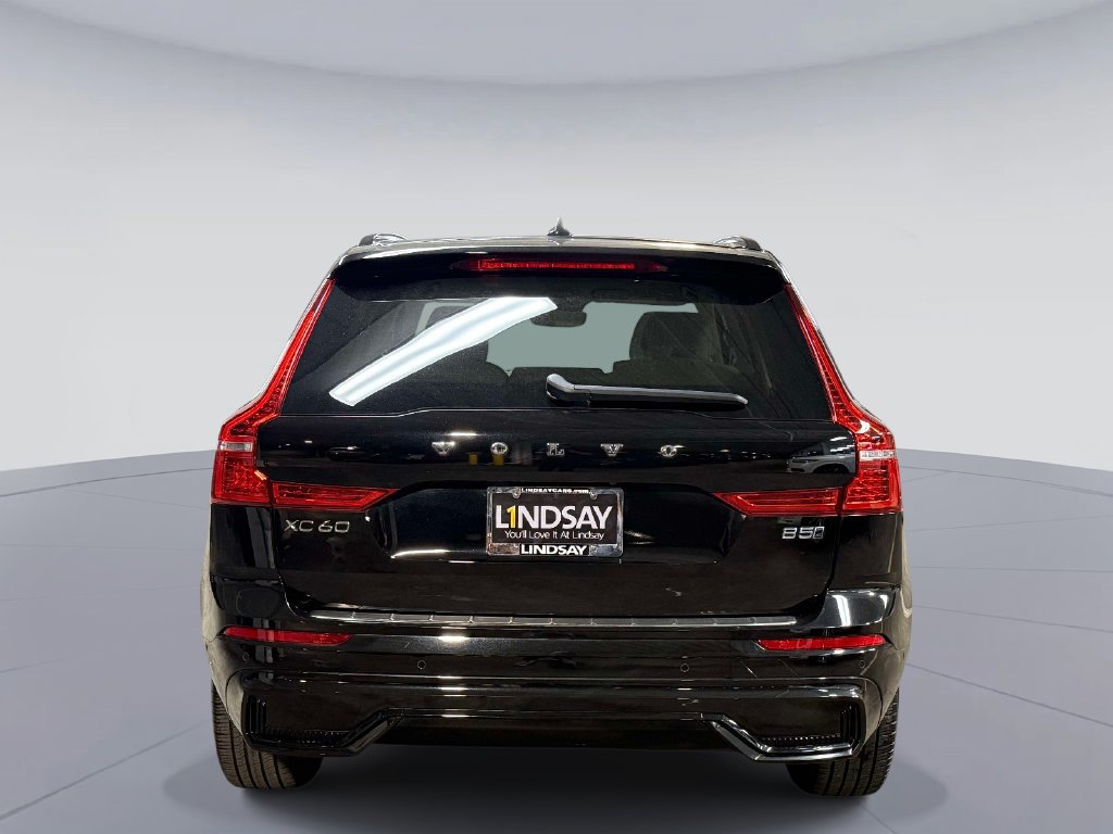 Used 2024 Volvo XC60 B5 Plus w/ Protection Package Premier AWD/4WD image 11