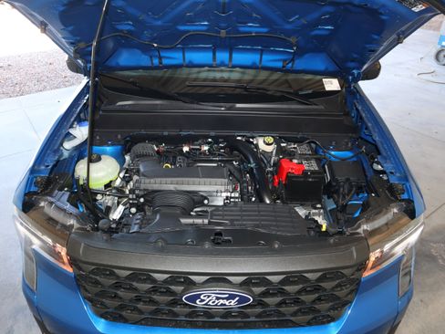 New 2025 Ford Maverick XLT w/ XLT Luxury Package image 21