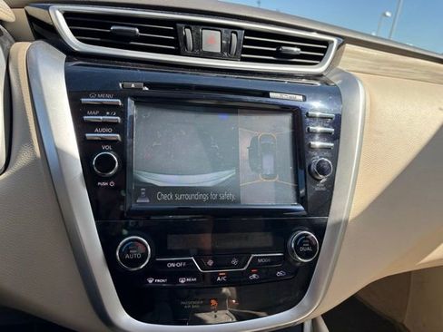 Used 2015 Nissan Murano Platinum AWD/4WD image 17
