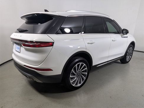 Used 2023 Lincoln Corsair Reserve w/ Equipment Group 201A image 7