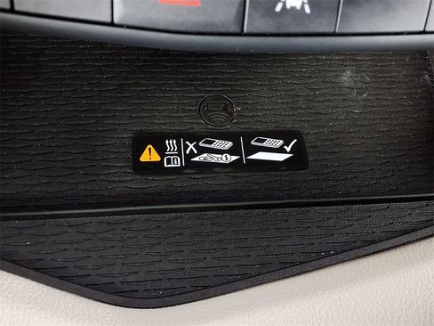 Used 2021 Cadillac CT4 Premium Luxury image 25