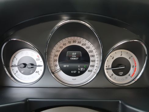 Used 2015 Mercedes-Benz GLK 250 BlueTEC 4MATIC image 22