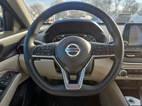 Used 2020 Nissan Altima 2.5 S image 11