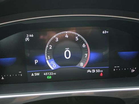 Used 2023 Volkswagen Tiguan SE image 16