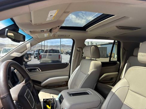 Used 2016 GMC Yukon Denali w/ Open Road Package AWD/4WD image 15
