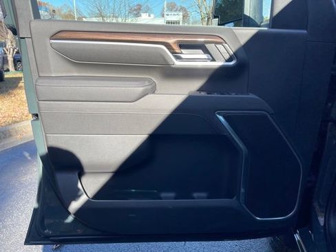 Used 2026 Chevrolet Silverado 2500 LT w/ Trail Boss Package image 16