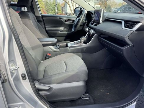 Used 2024 Toyota RAV4 XLE image 13