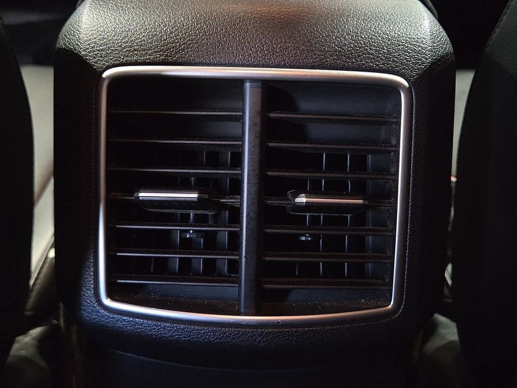 Used 2024 Kia Sportage EX FWD image 15