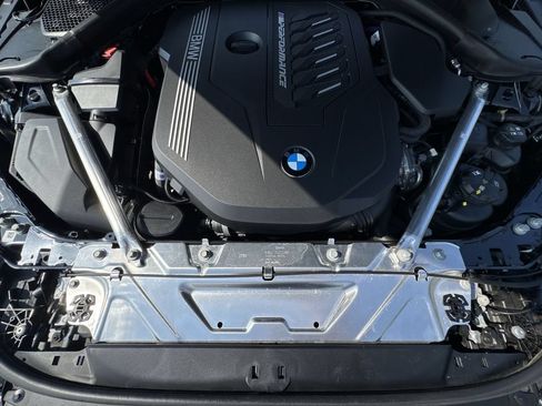 Used 2024 BMW 440i xDrive Convertible w/ Premium Package AWD/4WD image 18