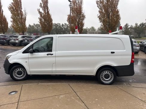 Used 2023 Mercedes-Benz Metris image 6