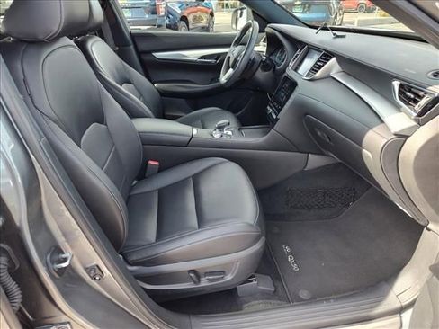 Used 2020 INFINITI QX50 Essential w/ Edition 30 Package image 12