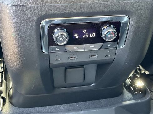 New 2026 Chevrolet Tahoe Premier image 17