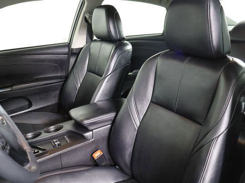 Used 2014 Toyota Avalon Limited FWD image 21