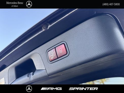 Certified 2022 Mercedes-Benz GLC 43 AMG 4MATIC image 8