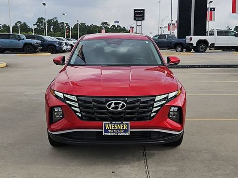 Used 2023 Hyundai Tucson SE FWD image 2