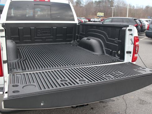 Used 2022 RAM 2500 Laramie image 15