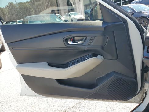 Used 2024 Honda Accord Touring image 29