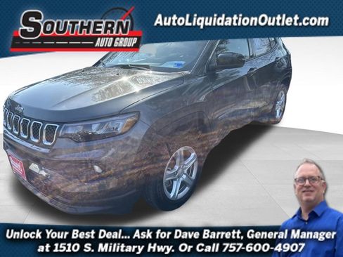 Used 2024 Jeep Compass Latitude image 1